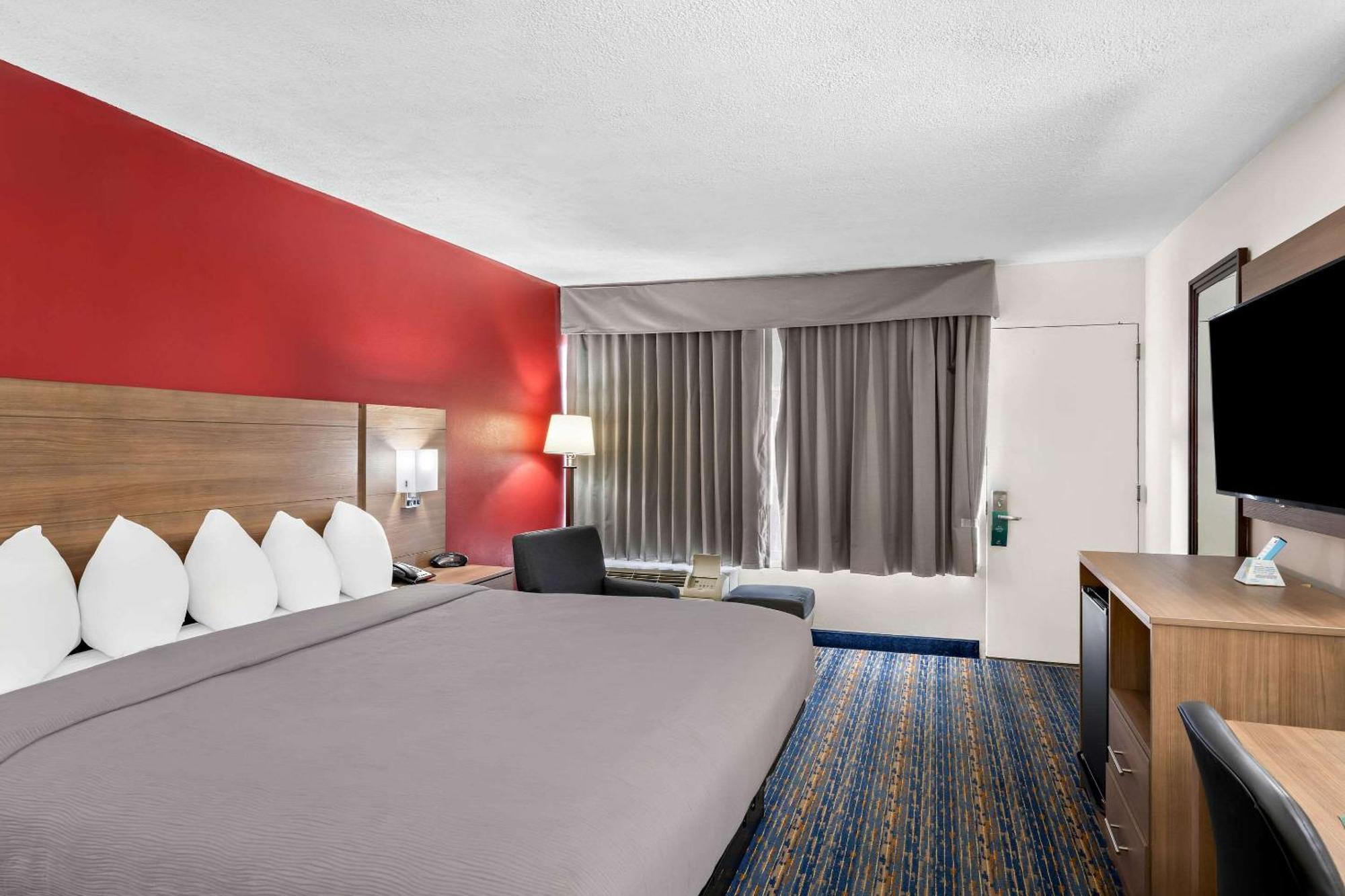 Quality Inn Luray