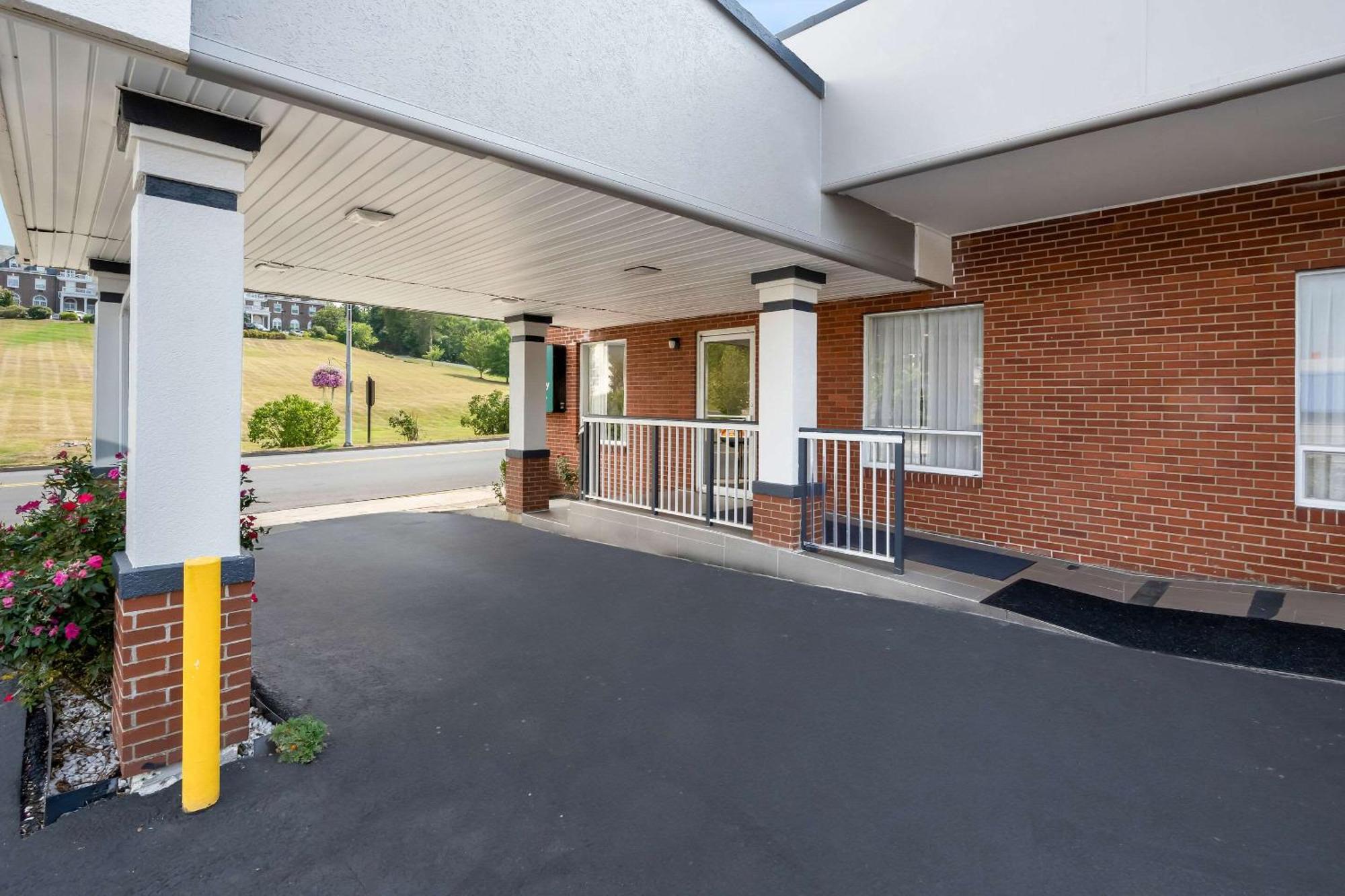 Quality Inn Luray